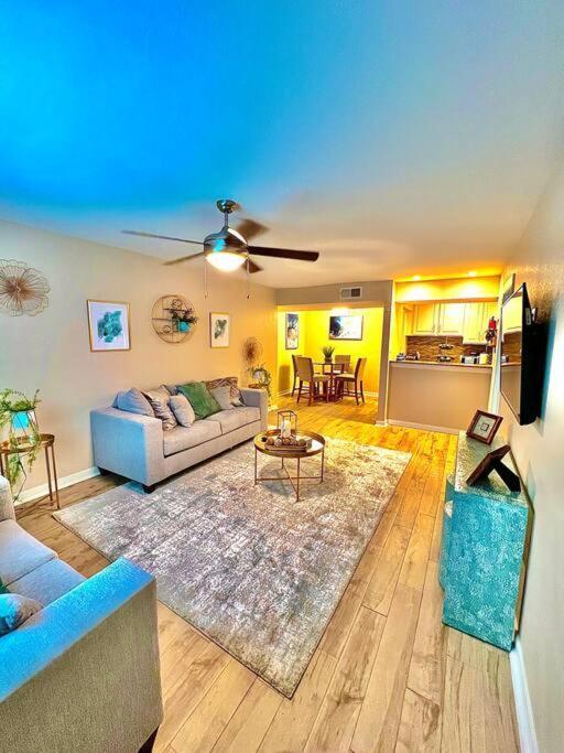 Beautiful/Spacious 2 Bedroom Houston Near Galleria Eksteriør billede